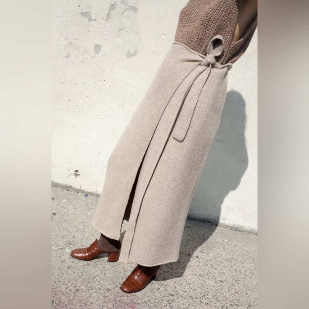 Lauren Manoogian Cashmere Blanket Wrap Skirt Sz 1 - Picture 3 of 4